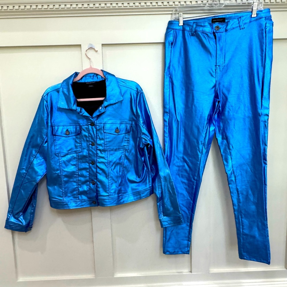 Shiny Metallic Blue Jacket & Pants set